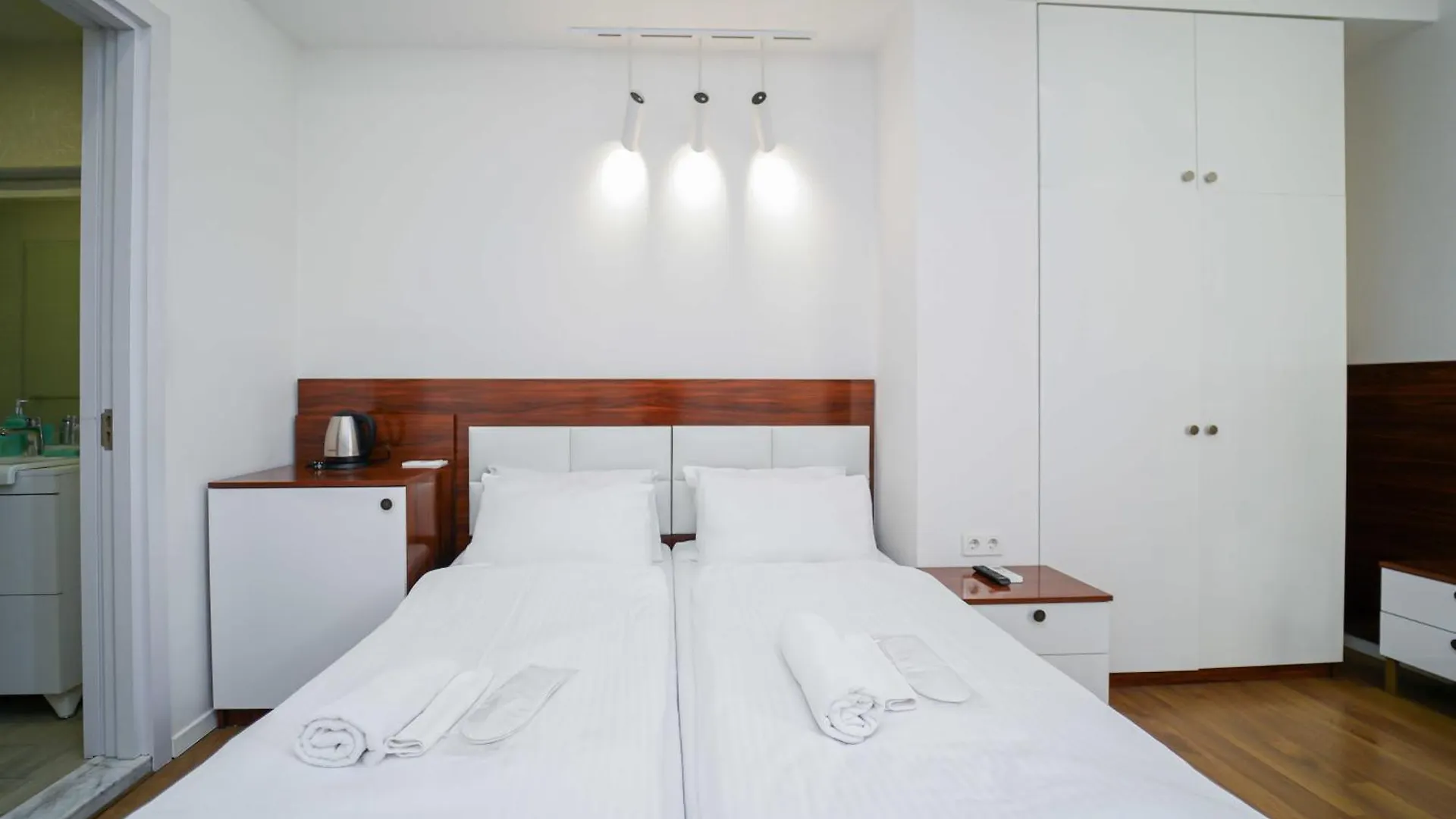 Hotel Type Room With Mini Kitchen And Balcony On Melikishvili, City Center location