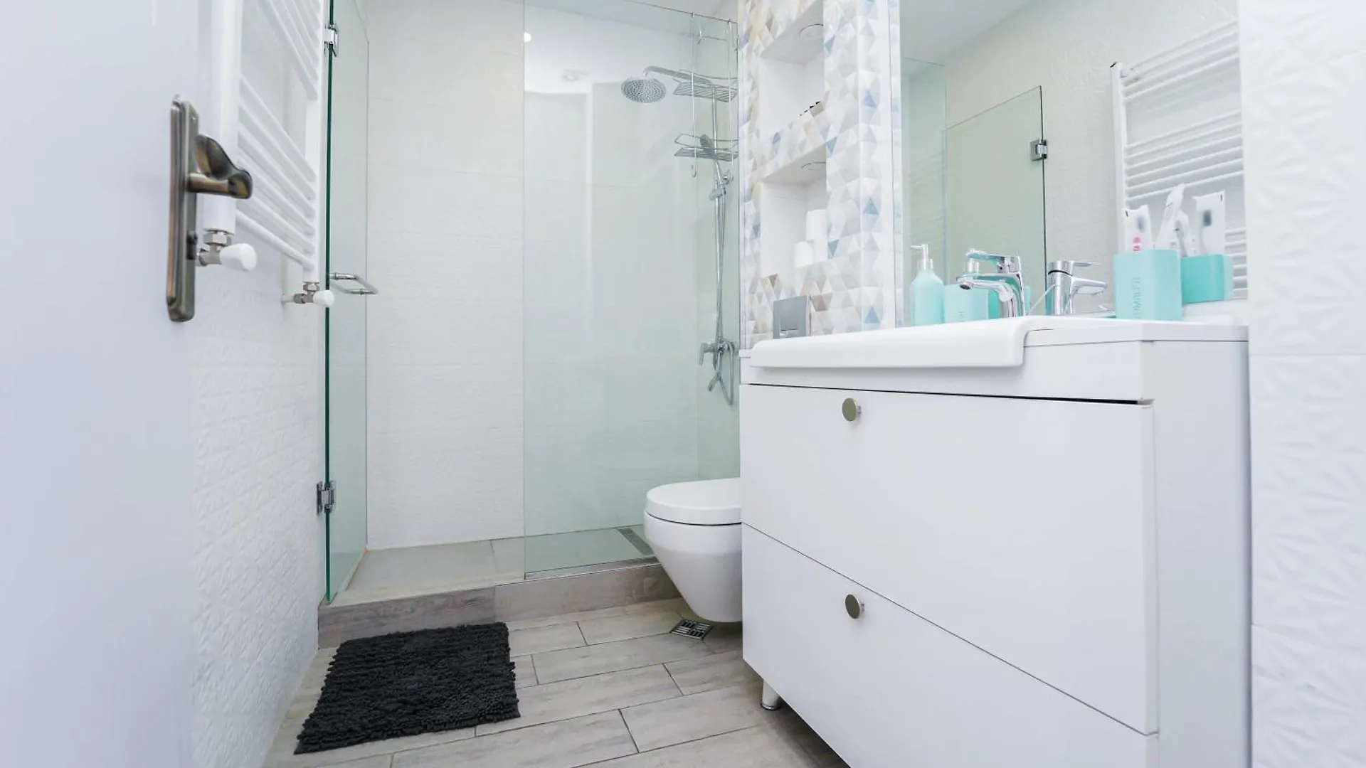 Hotel Type Room With Mini Kitchen And Balcony On Melikishvili, City Center Τυφλίδα 0*,  Γεωργία